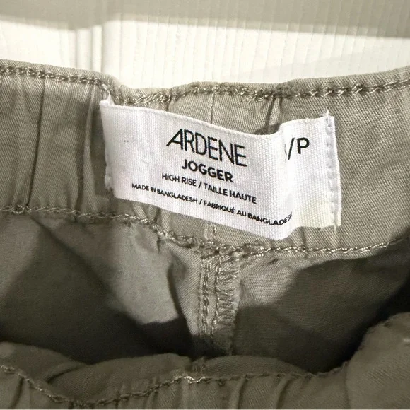 Ardene Cargo Jogger Pants – High Rise – Olive – Size S - Picture 2 of 3